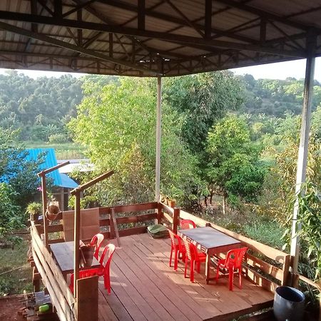 Srey Leap Homestay バンラング エクステリア 写真