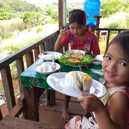 Srey Leap Homestay バンラング エクステリア 写真