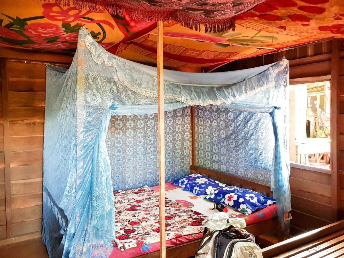 Srey Leap Homestay バンラング エクステリア 写真