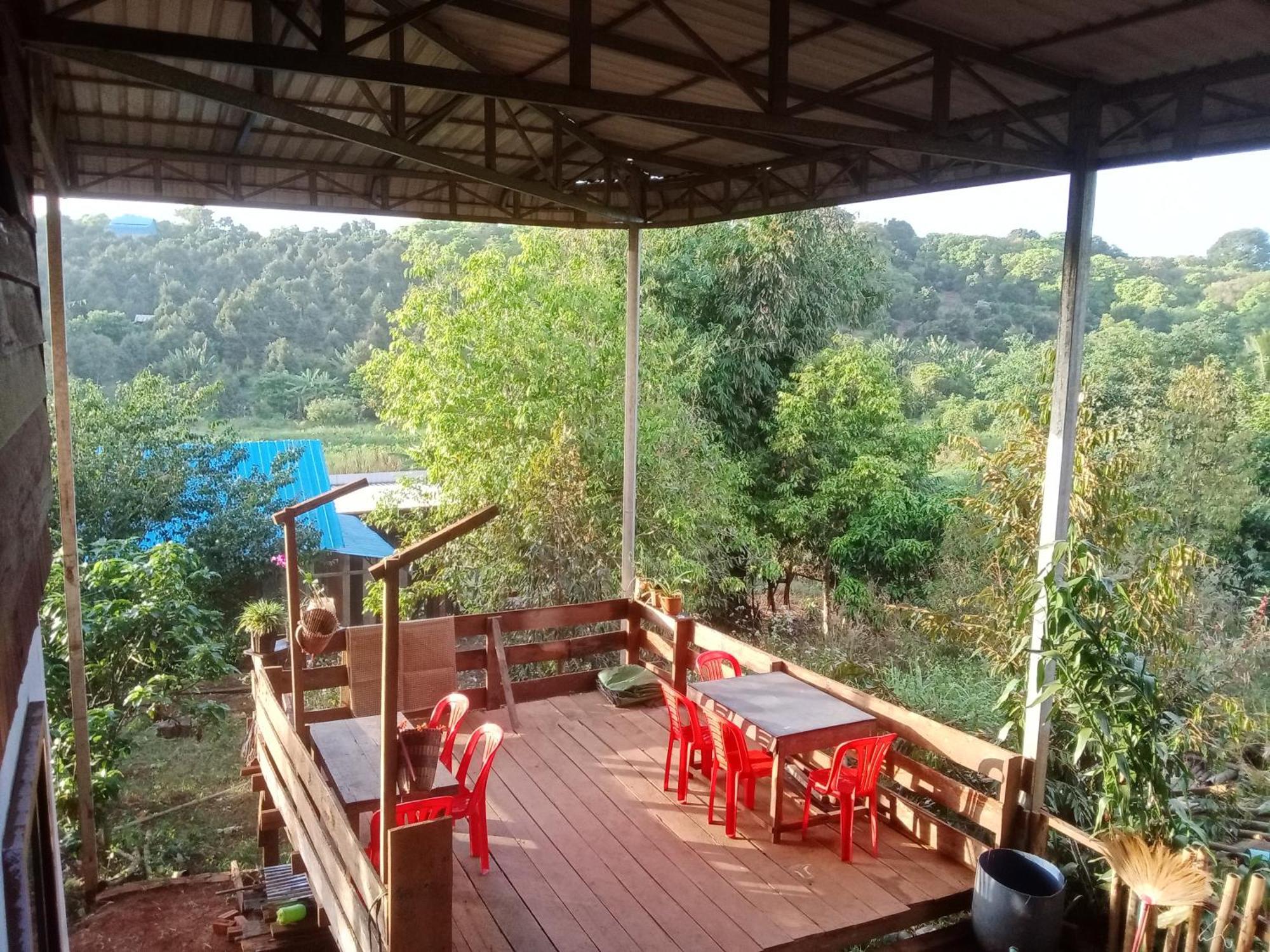 Srey Leap Homestay バンラング エクステリア 写真
