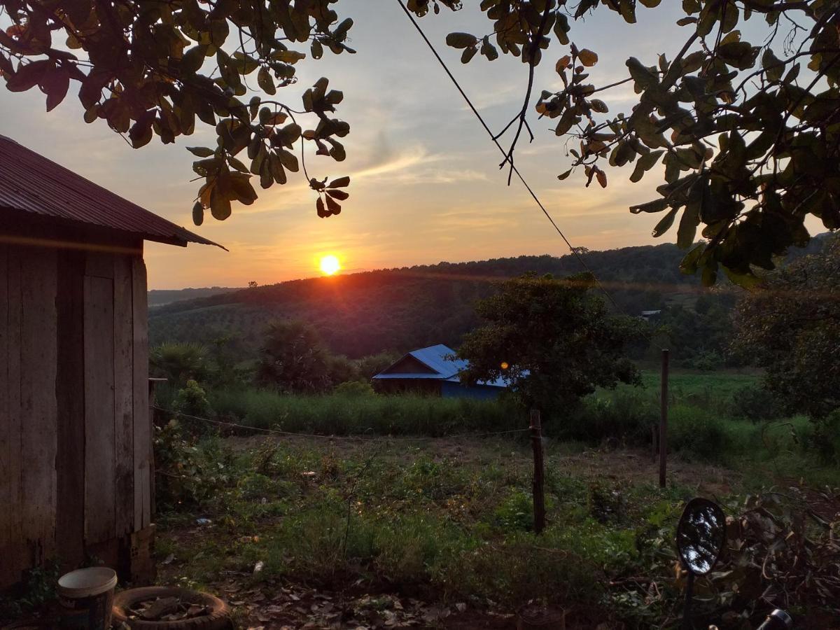 Srey Leap Homestay バンラング エクステリア 写真
