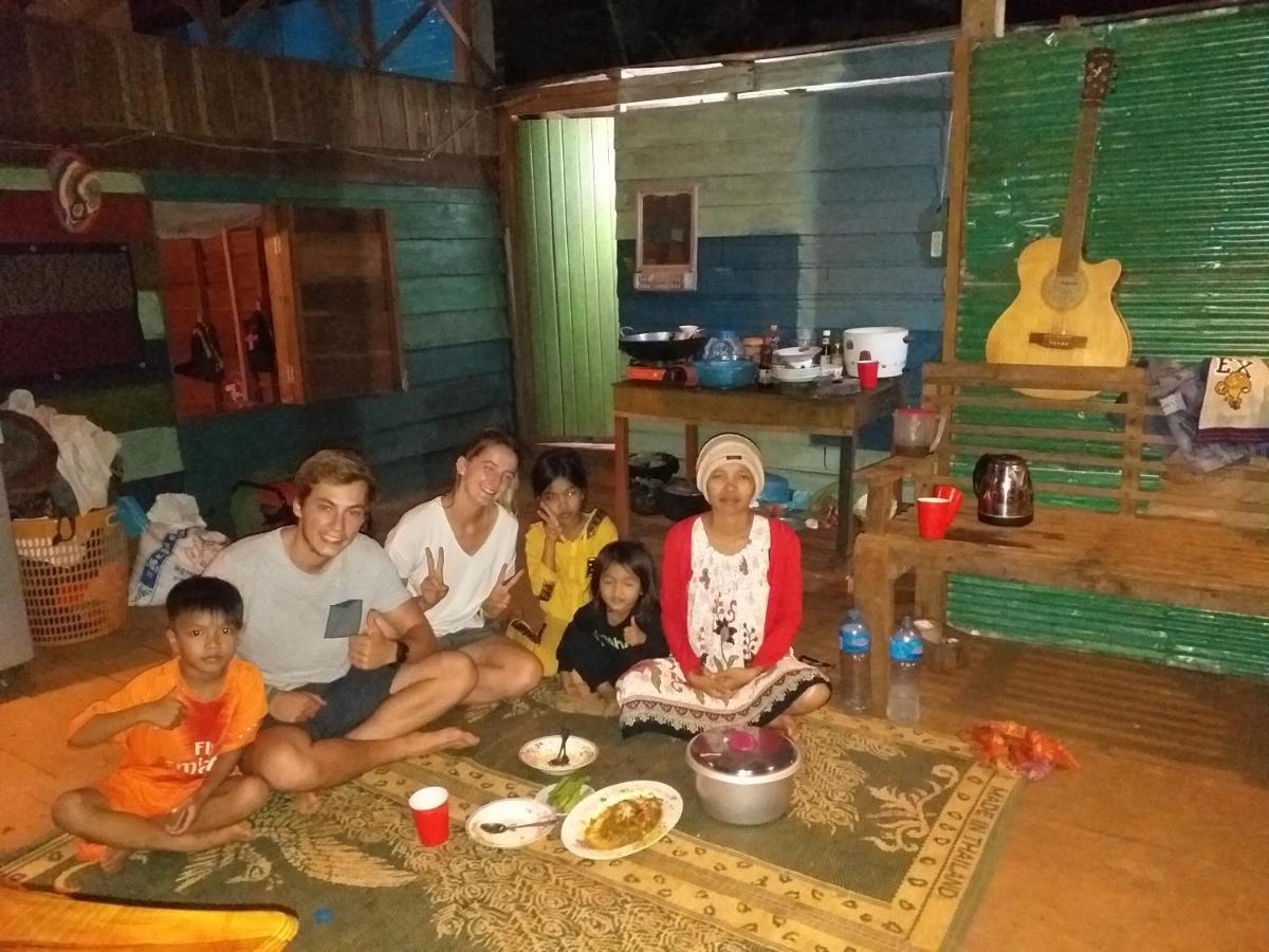 Srey Leap Homestay バンラング エクステリア 写真