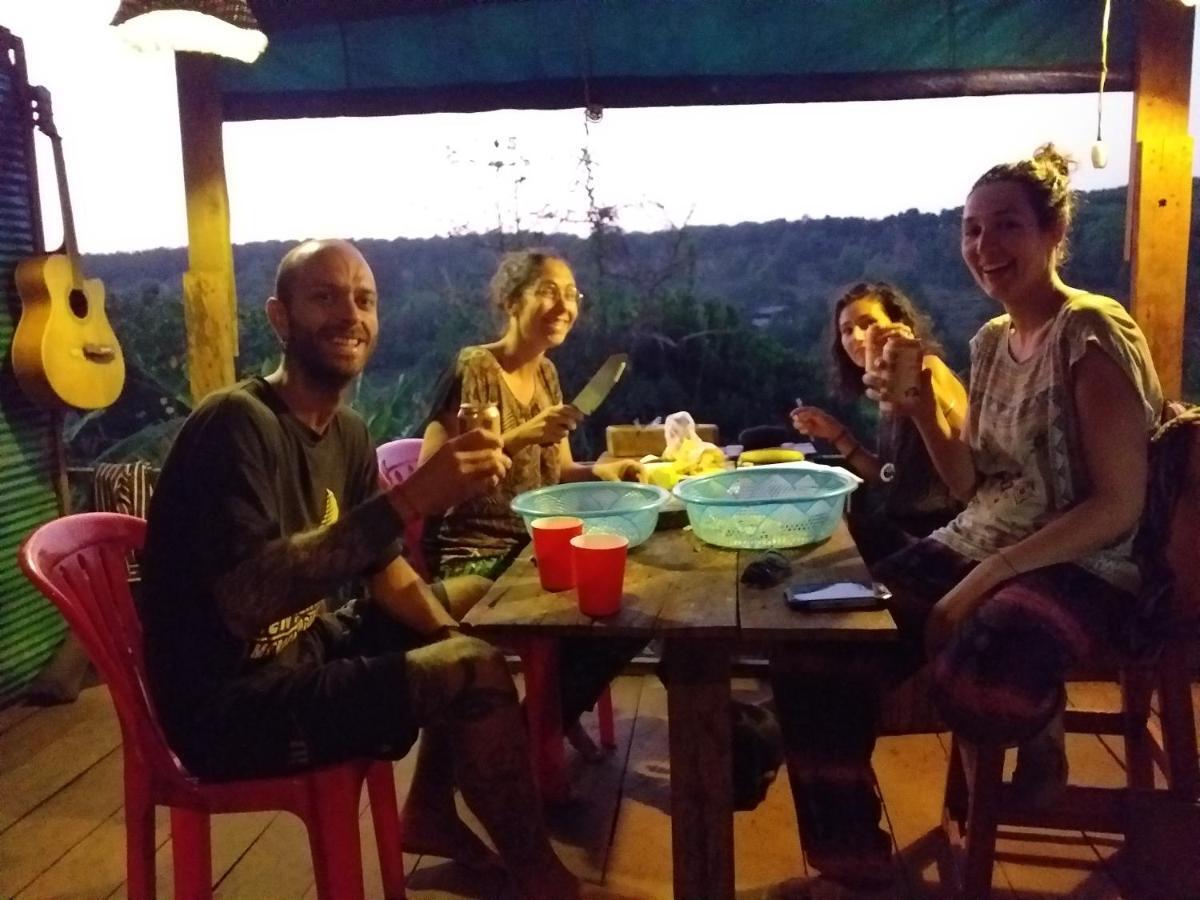 Srey Leap Homestay バンラング エクステリア 写真